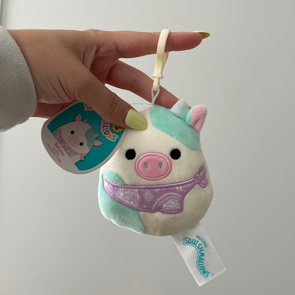 Squishmallows Belana Cow Clip